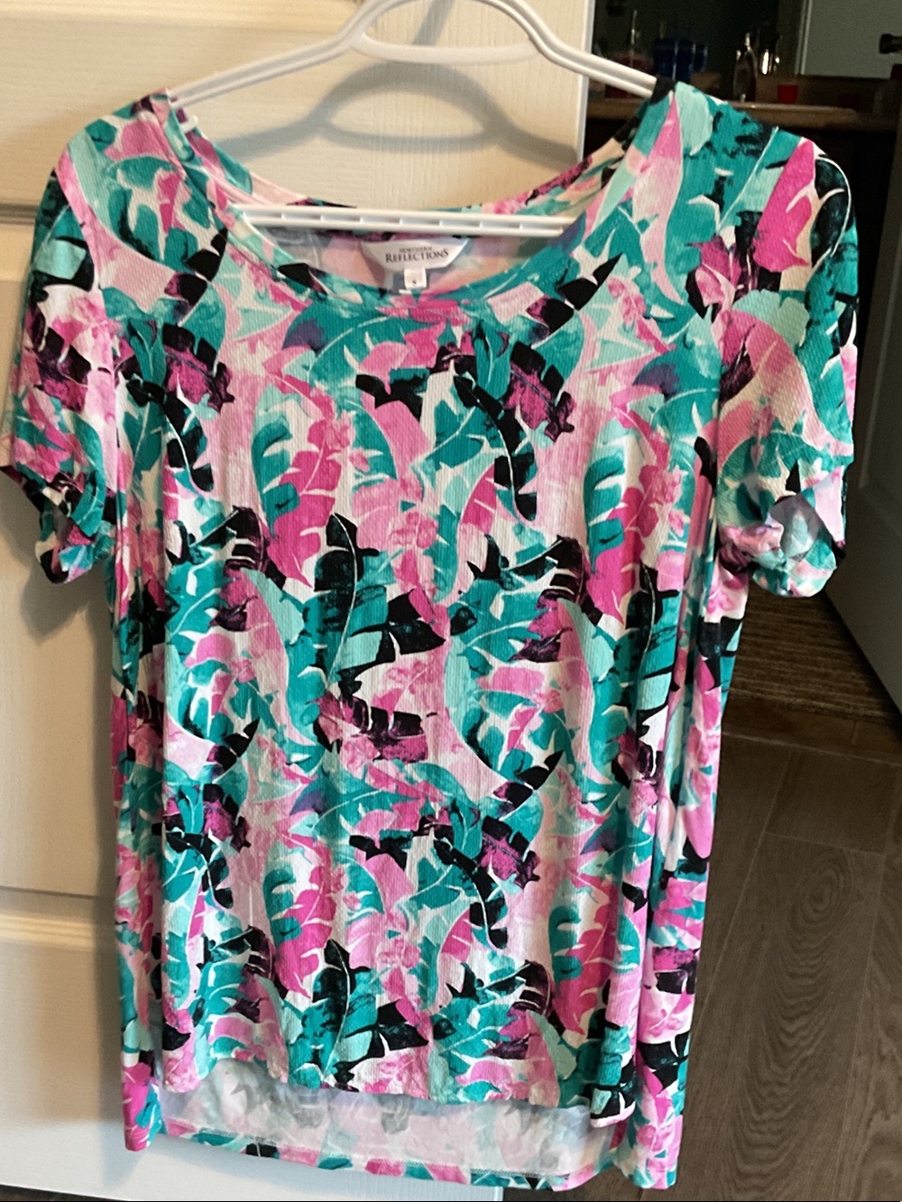 Northern Reflections Pink, Teal & Black Floral Short Sleeve Top